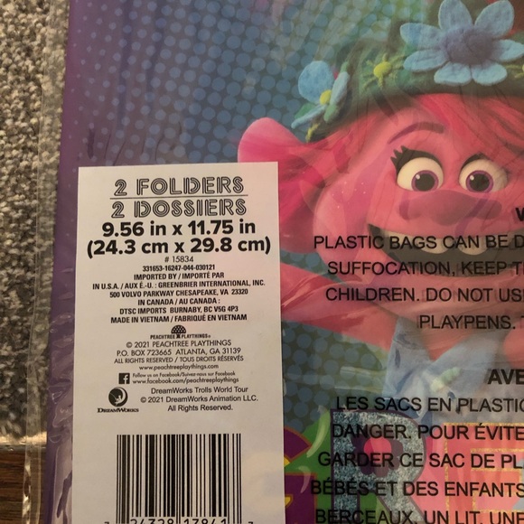 New in Wrapping! 2 “Trolls” folder pack! - Picture 3 of 4